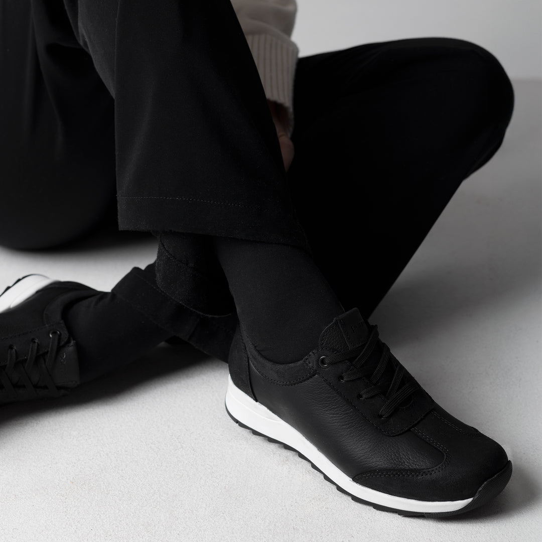ARONIA Sneaker
