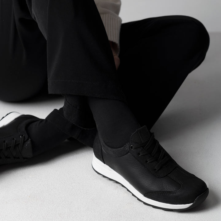ARONIA Sneaker