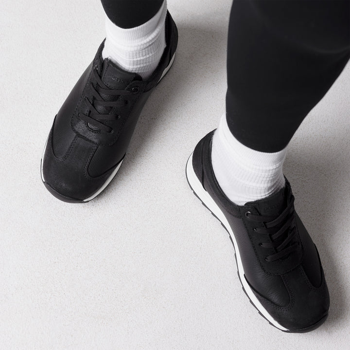 ARONIA Sneaker