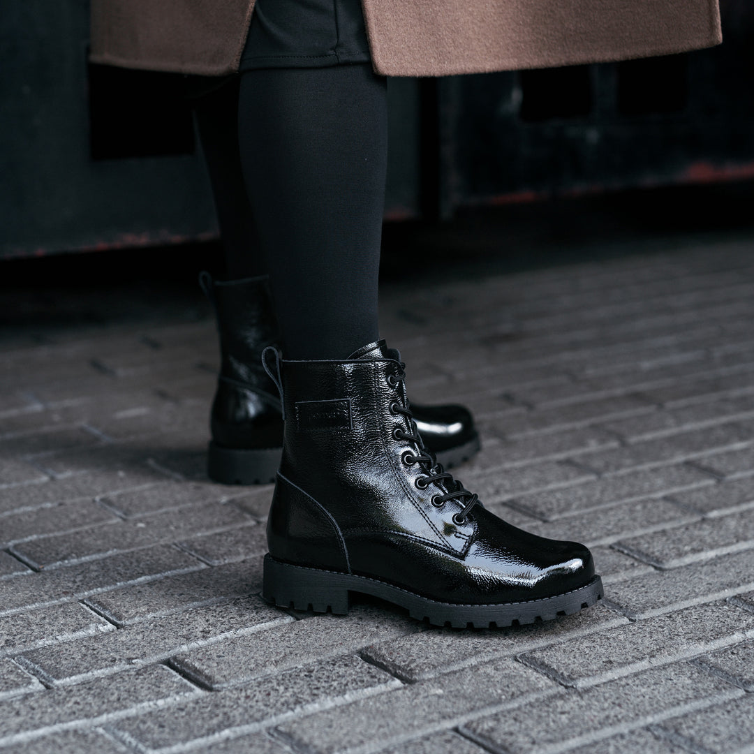 KARA lackierte Damenstiefelette