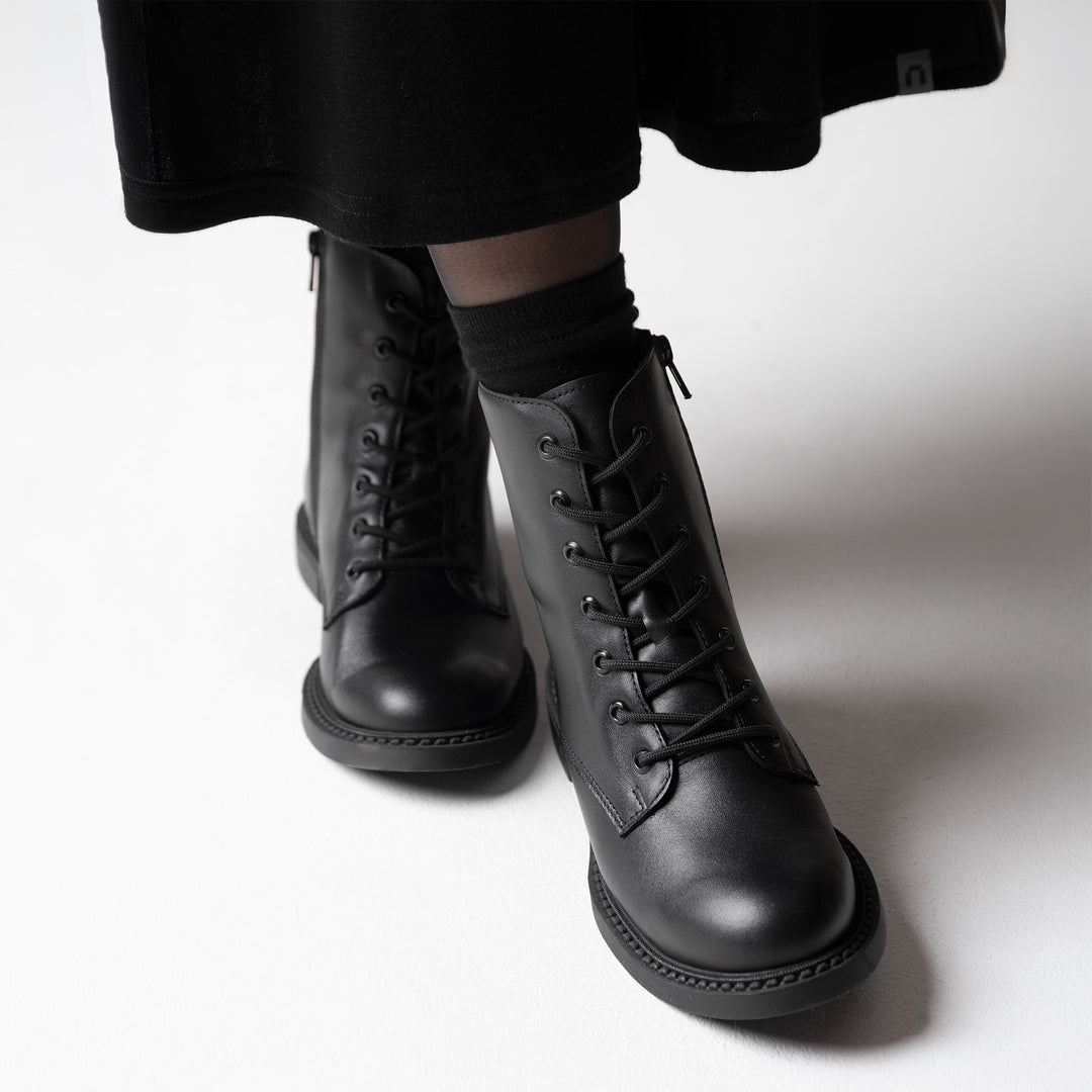 PILKE Schnürstiefel
