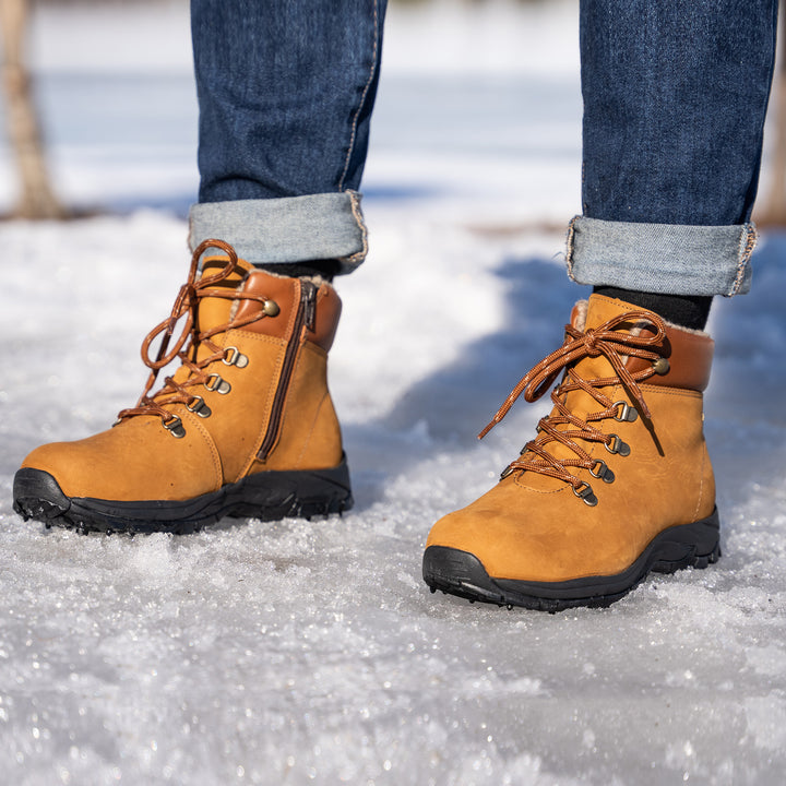 KAAKKURI Damen GORE-TEX® Spike Winterstiefel