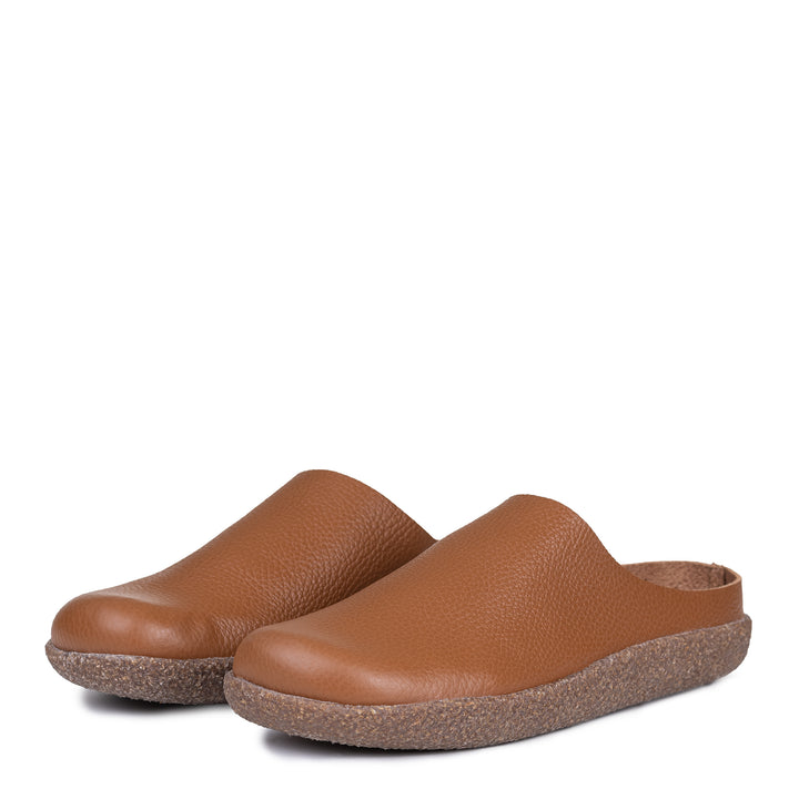 HUNAJA Slip-ons