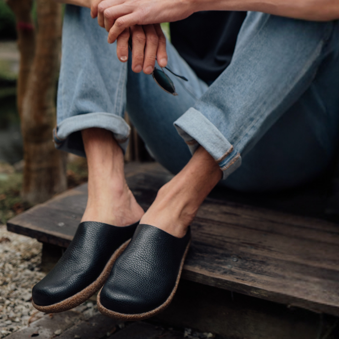 HUNAJA Slip-ons